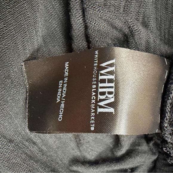 White House Black Market Black Top - Picture 6 of 7